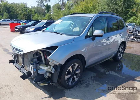 2018 Subaru Forester 2.5I Premium z USA, uszkodzony, nr VIN JF2SJAEC3JH435999